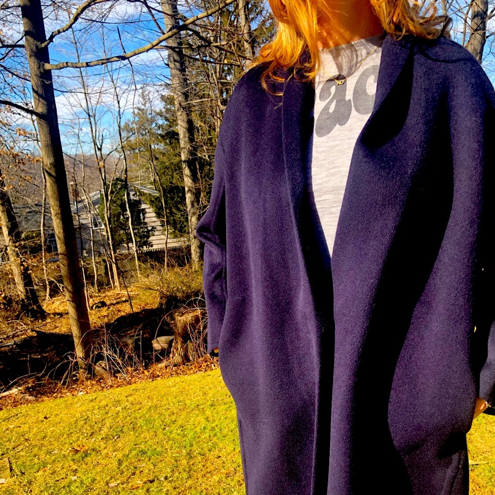 Vince wool swing coat. Color Navy blue, size small. Brand new with tags.